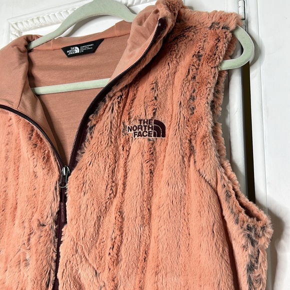 North Face furry zip hooded pocket vest - Picture 2 of 6